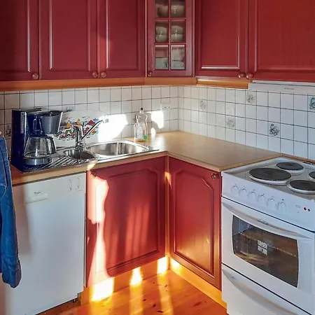 4 Bedroom Stunning In Auklandshamn
