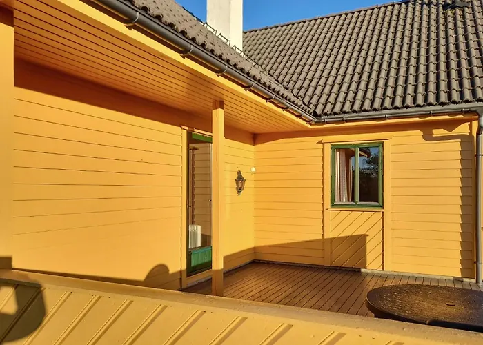4 Bedroom Stunning In Auklandshamn